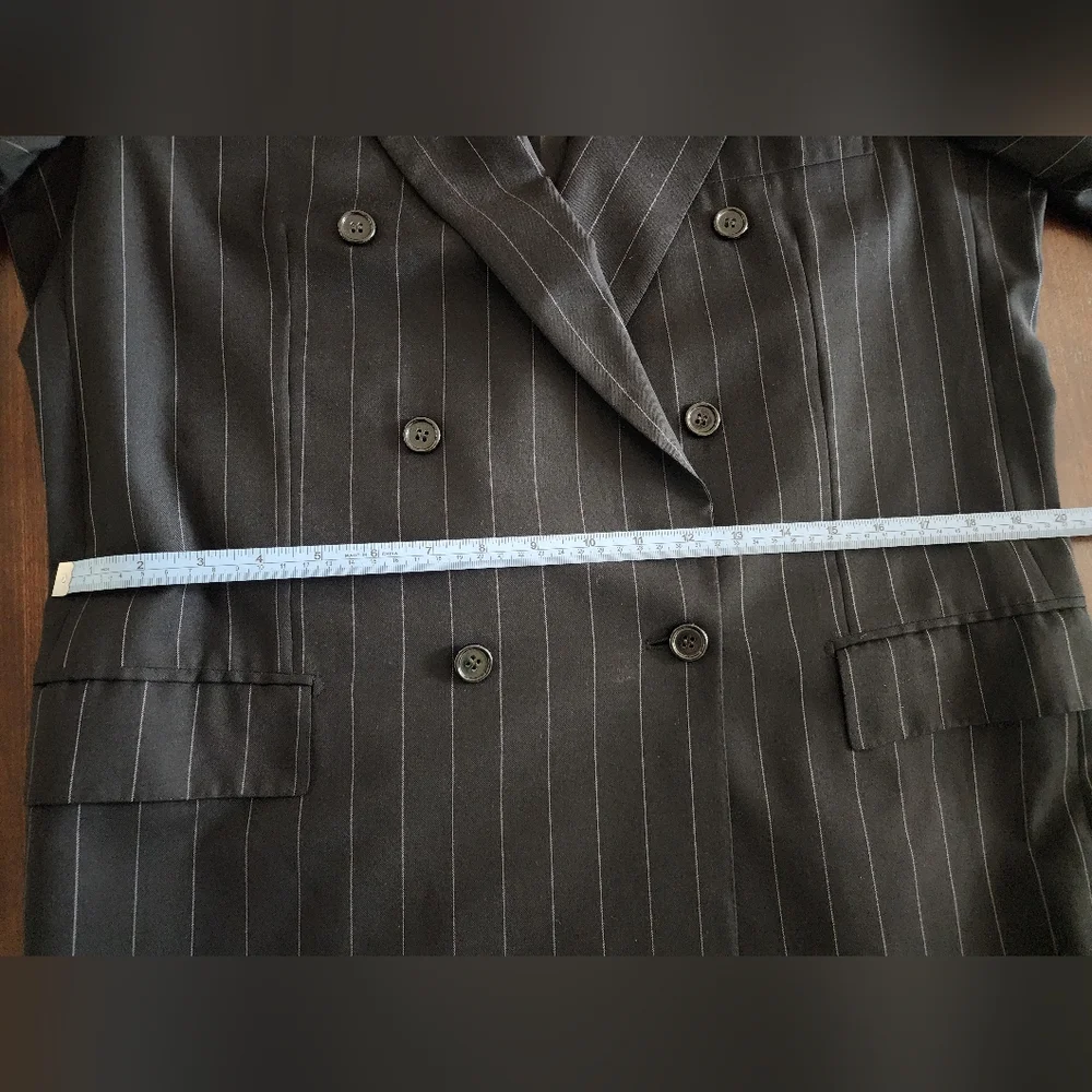 Brioni 42/52R 100% Wool Double Breasted pinstripe Suit Jacket - Picture 9 of 12